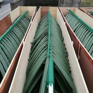 Φοίνικες για μεταμφιεσμένους κυλινδρικούς πύργους